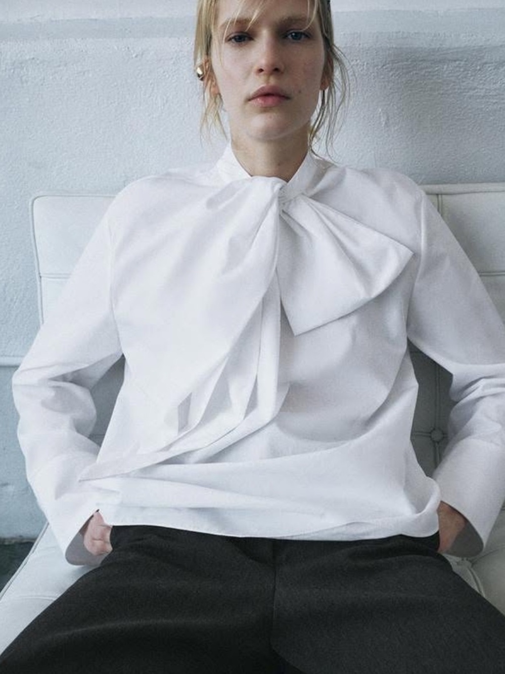Zara White Bow-Tie Long Sleeve Blouse